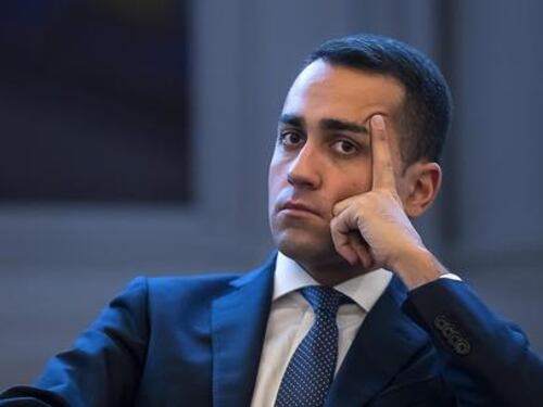 Travaglio contro Di Maio: "Cosa ci fa ancora nel M5S?"