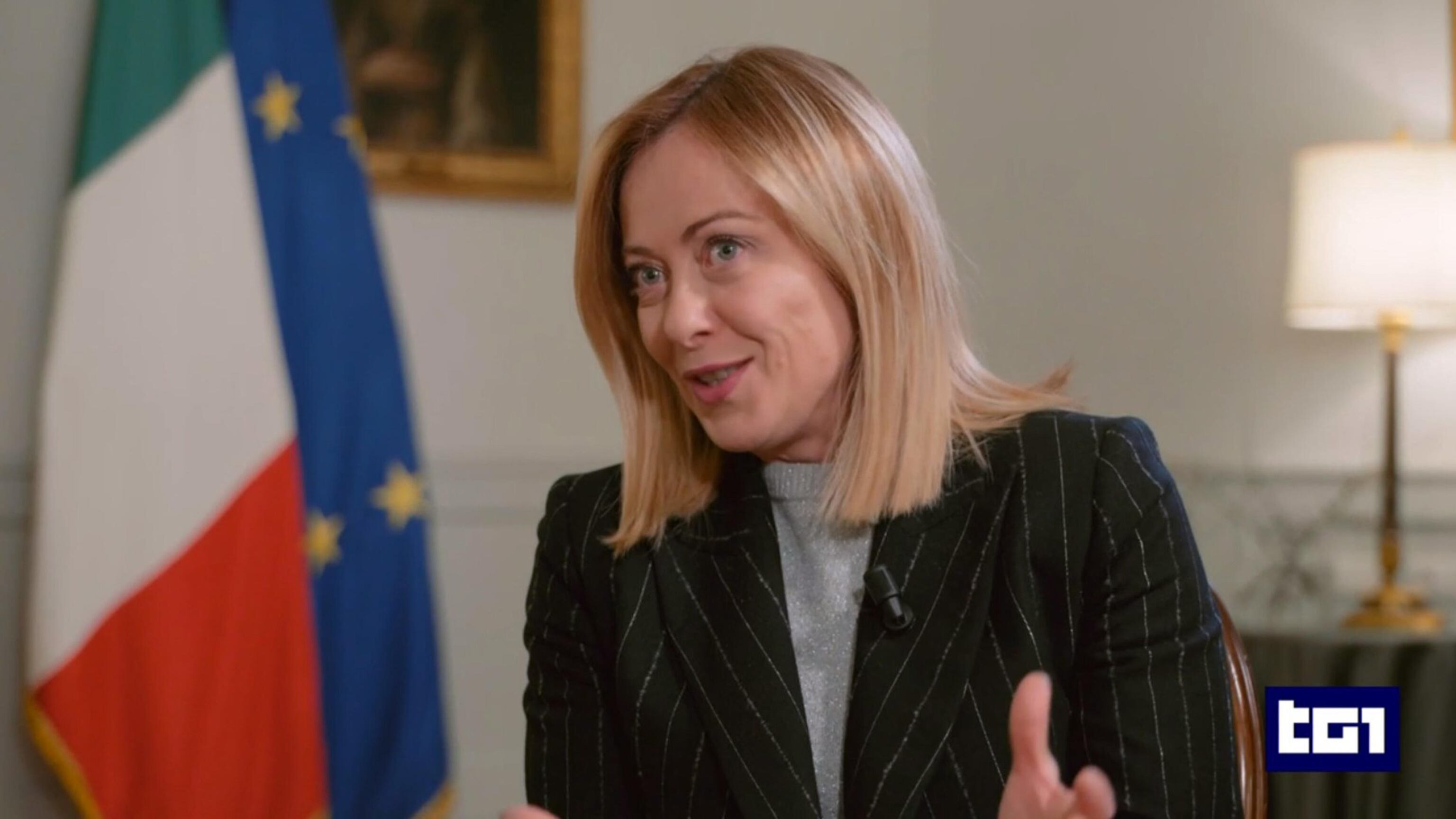 Meloni: "Non rispondere con altri dazi ma rimuoverli"