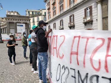 Migranti in protesta contro la sanatoria 6