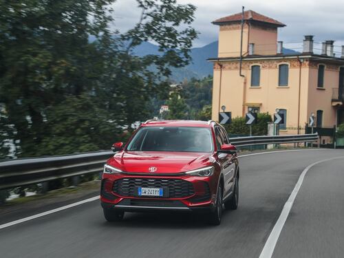 MG ZS Hybrid+: guarda tutte le foto