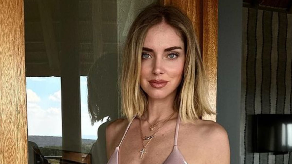 "Ma vergognati...". Ennesima polemica sulla Ferragni in vacanza in Sicilia