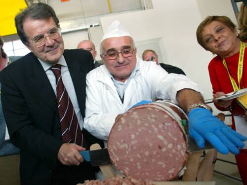 Non sa affettare la mortadella Prodi bocciato dai salumieri