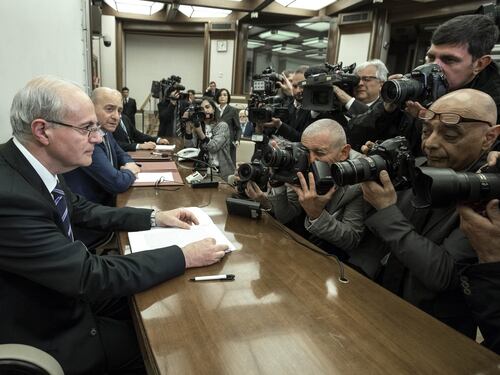 Il Csm sta con Zuccaro: "Vada avanti con le indagini"