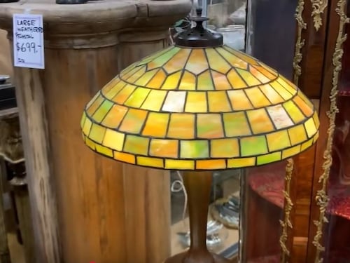 Hai questa lampada? Potrebbe valere una fortuna: ecco quali sono i modelli da collezione