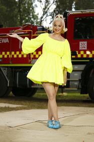 Katy Perry in Australia per ricordare le vittime degli incendi  3