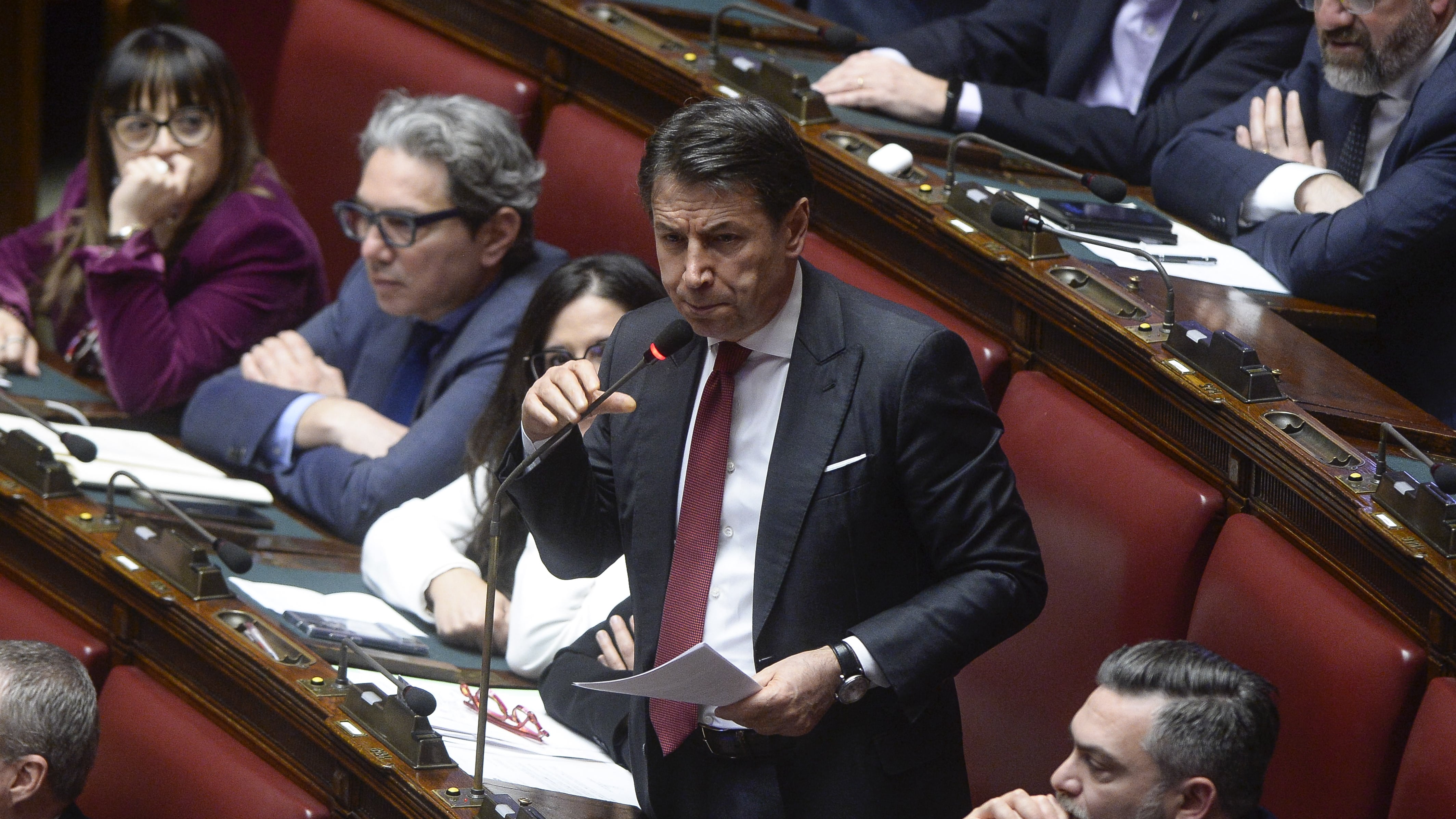 La Corte dei Conti indaga su quattro casi. E Sala ribatte a Conte: "Abbia pudore"