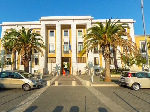 Allarme scabbia al Policlinico di Bari, i sindacati denunciano 20 casi e la direzione ridimensiona: “Sono 4”