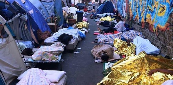 I migranti del Baobab e il degrado di via Cupa 1