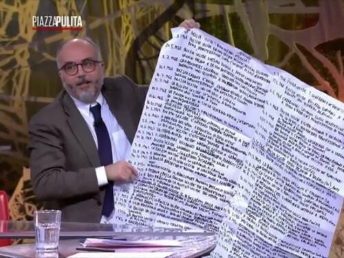 "Gli omicidi delle forze dell'ordine". In tv il fango di Raimo sulla Polizia