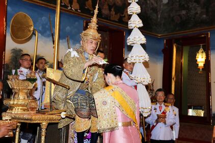 La cerimonia d'incoronazione del re Maha Vajiralongkorn a Bangkok 3
