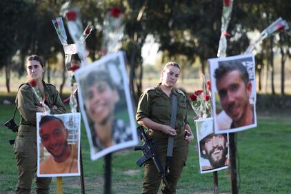 I volti delle vittime del 7 ottobre. Ecco il memoriale in loro memoria 2