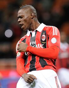 Esordio con dopietta per Balotelli 16