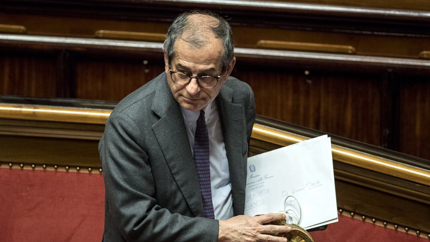 Giorgetti nomina Tria consulente economico per i vaccini