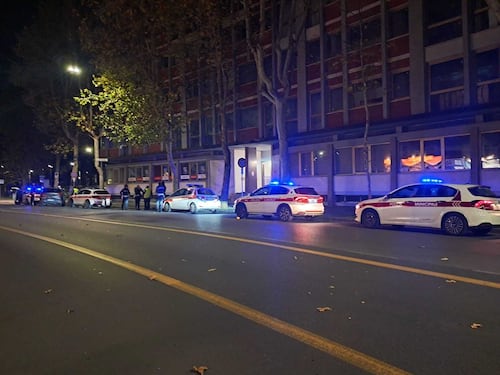 Investe un agente e ne aggredisce un altro: ma le toghe lo liberano dopo 24 ore