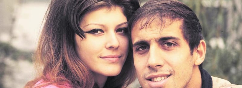 Dal braccio di ferro alle nozze notturne: i segreti della coppia più bella del mondo
