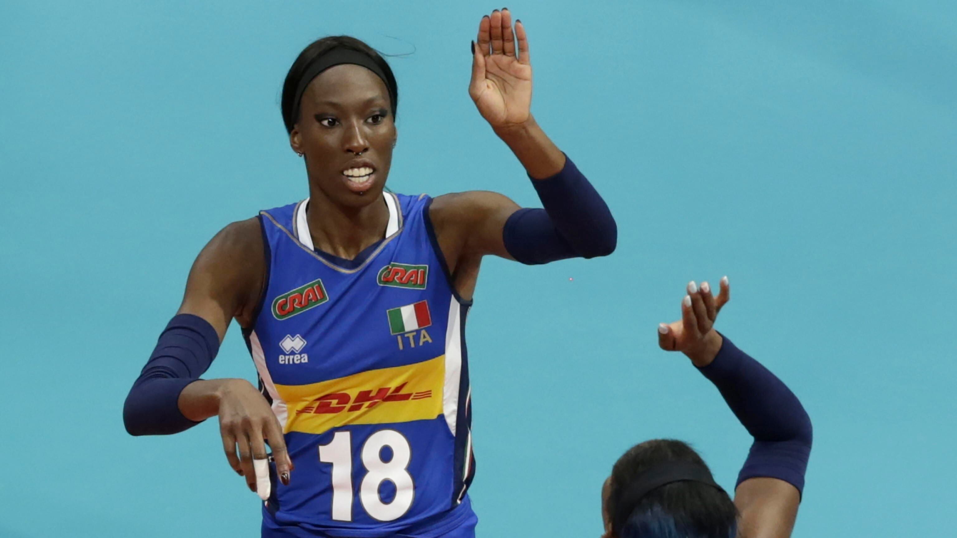 Anche Egonu è 'razzista', boccone amaro Cospito e Meloni: quindi, oggi...