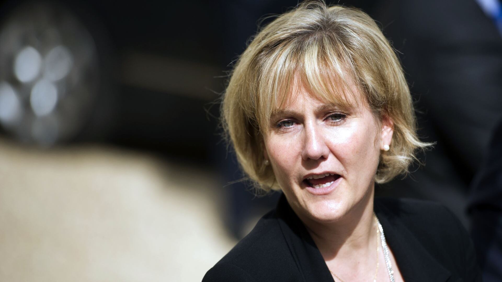 Francia, Morano all'attacco: "Siamo Paese di razza bianca"