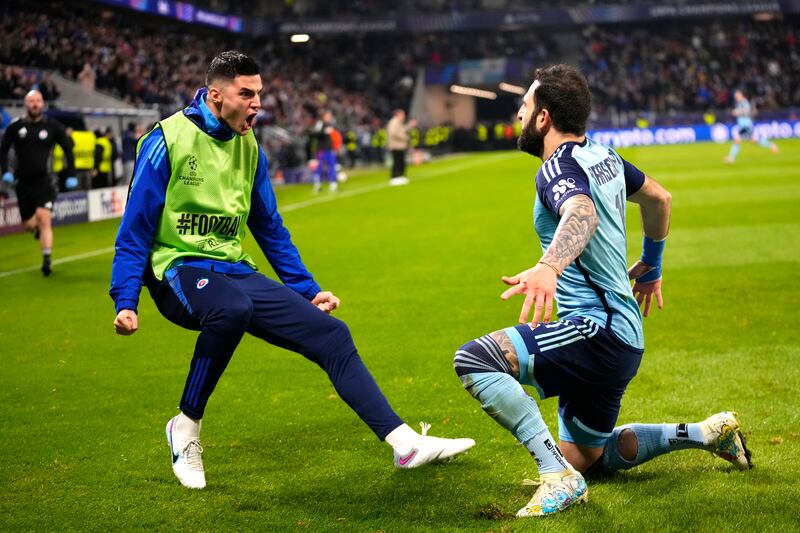Slovan Milan Barsegyan celebrazione