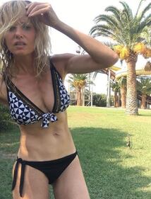 Justine Mattera senza slip su Instagram 5