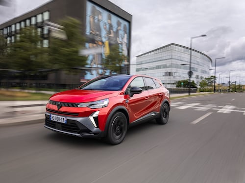 Renault Symbioz, come va la nuova Full Hybrid: consuma poco e ha un bel carattere
