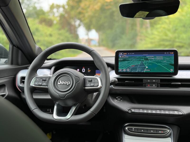 Jeep Avenger 4xe: la gallery del nuovo B-SUV ibrido e integrale 19