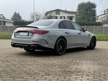Mercedes Classe E 53 AMG Hybrid: la gallery della super berlina da 612 CV 1