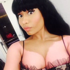 Nicki Minaj: immagini sexy dal tour su Instagram 30