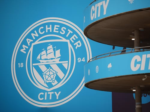 Scandalo City, sono 114 reati. Mancini e il doppio stipendio