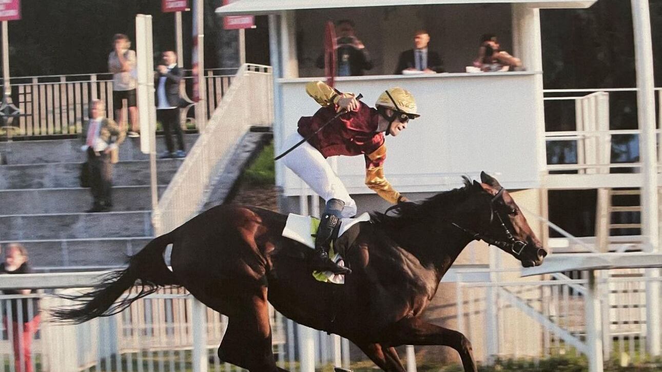 La cavalla italiana Folgaria corre a Newbury