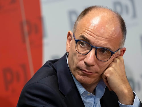 "Letta? Ha sbagliato tutto": il segretario dem viene silurato dai suoi fedelissimi