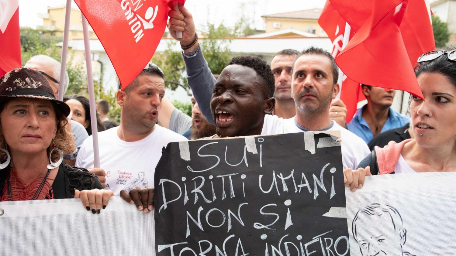 Lo schiaffo del Tar al Viminale: riaperta l'accoglienza a Riace