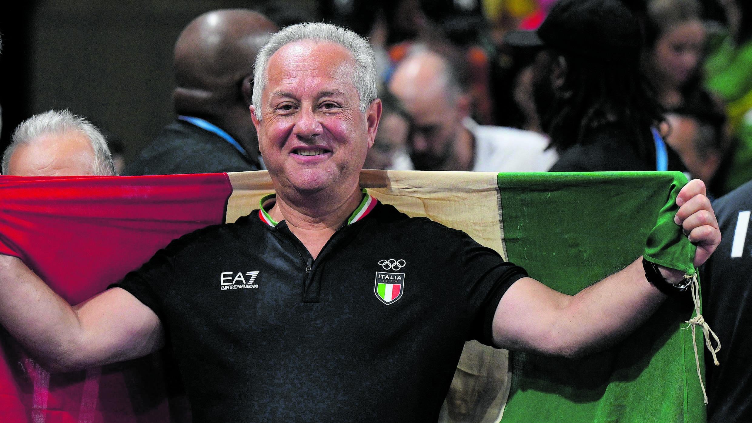 Velasco: "Sono quasi fuori..."