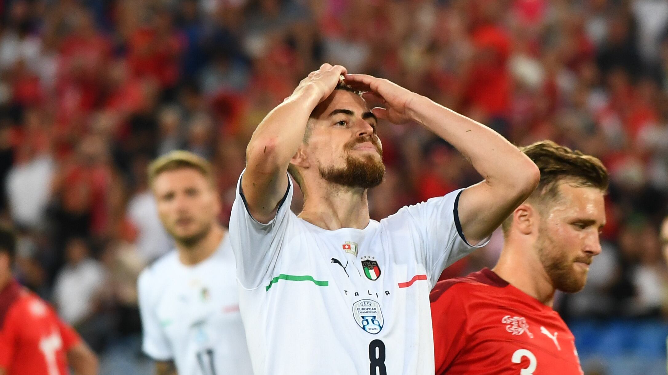 È un'Italia sprecona. Il pallone di Jorginho ora non è da mondiale