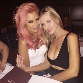 Joanna Krupa sexy su Instagram 10