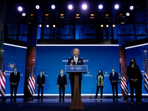 Biden e il team economico di donne. Pronto il maxi piano di aiuti anti Covid