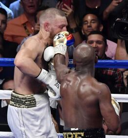Mayweather timbra il 50-0 contro McGregor 9