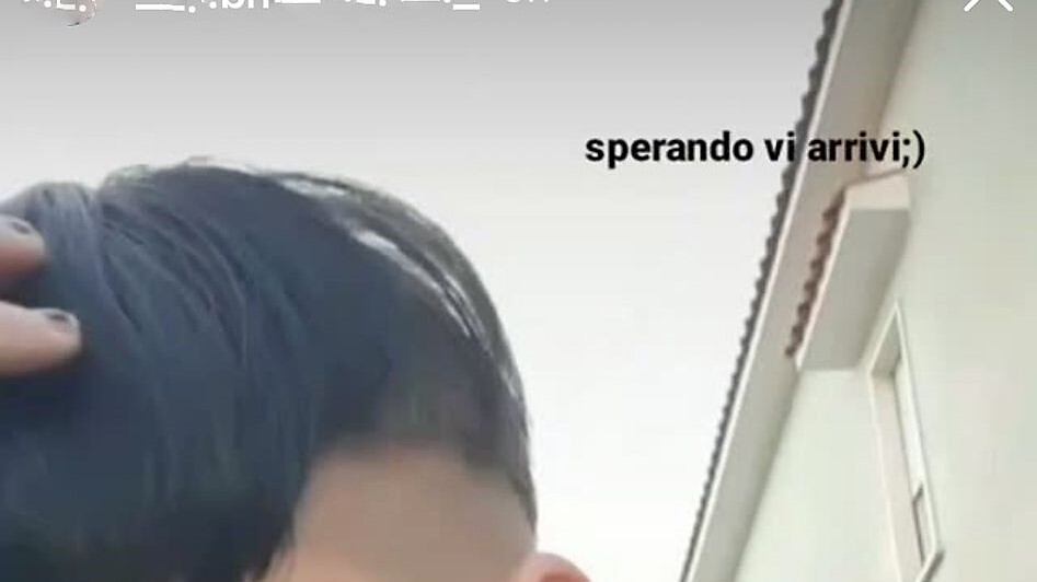 Trans aggredito a sassate: la denuncia choc