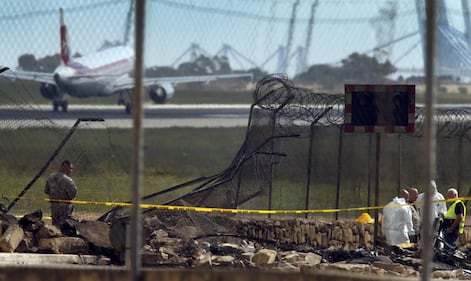 Malta, aereo di sorveglianza doganale francese si schianta nell'aeroporto La Valletta 9