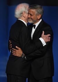 George Clooney e Amal Alamuddin innamorati al gala del cinema 17