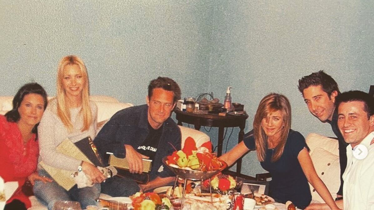 La maledizione di "Friends": sospese (ancora) le riprese