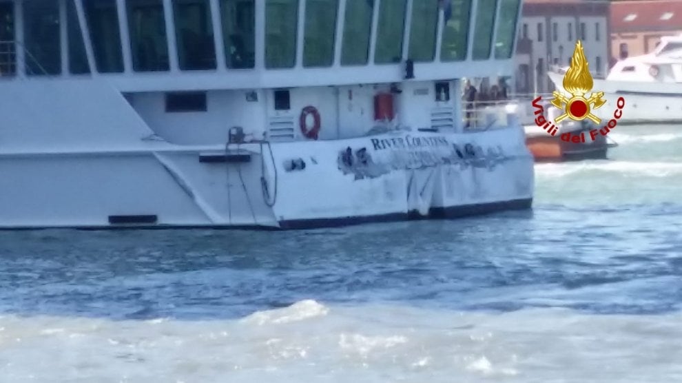 "Un fischio e le urla, non si fermava mai"