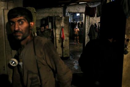 Iran, le miniere di Zirab 11