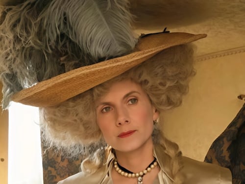 Maria Antonietta e i gangster. Locarno si prende la scena