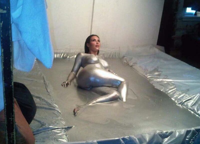 Kim Kardashian, tutti i nudi su Instagram 1