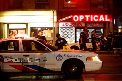 Canada, spari in strada a Toronto 10