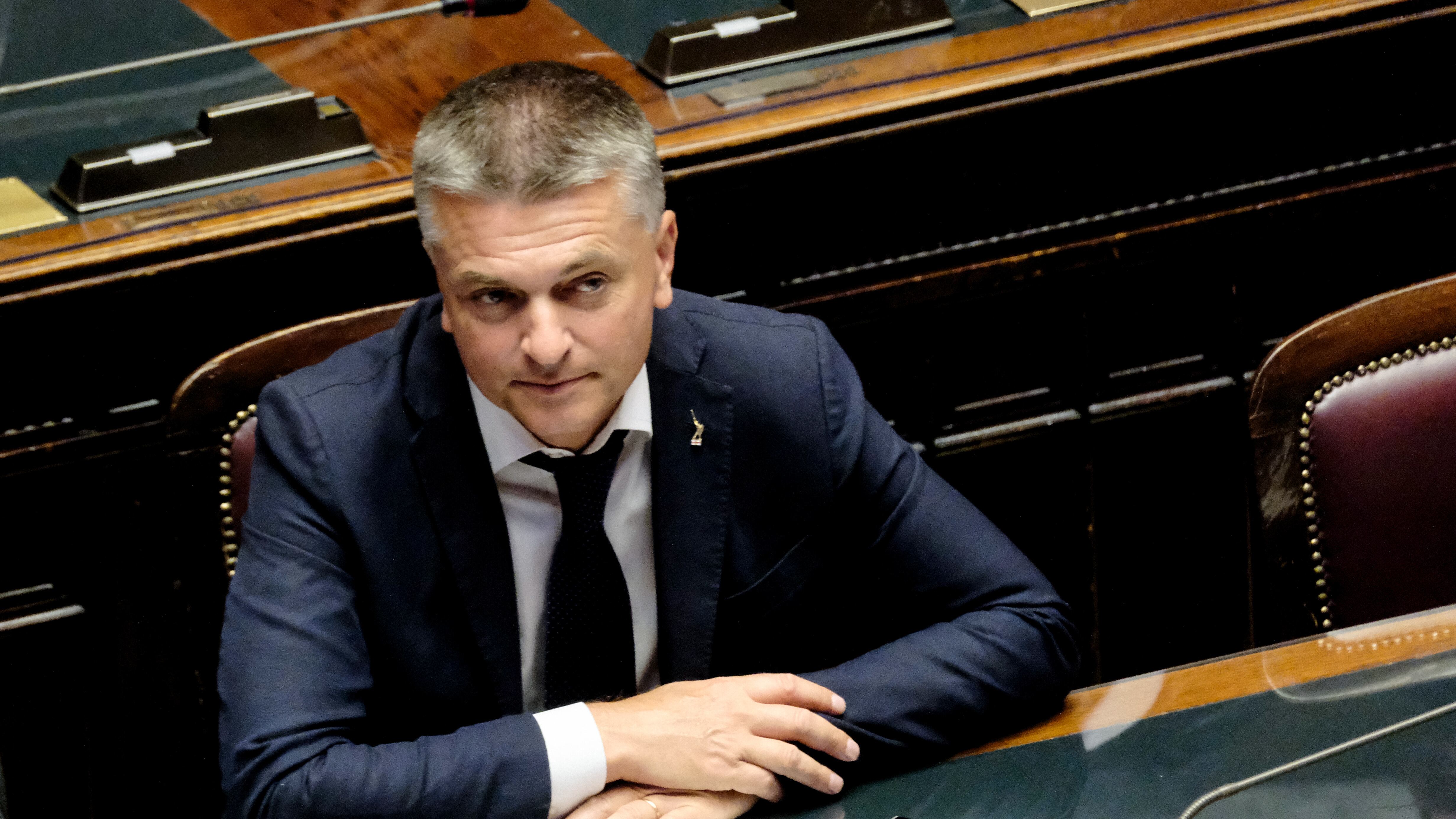 "La doppia morale del Pd in Liguria. Niente confronto, lanciano solo calunnie". Intervista a Edoardo Rixi