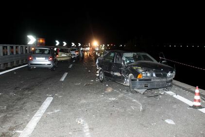 Irpinia, strage sull'autostrada 12