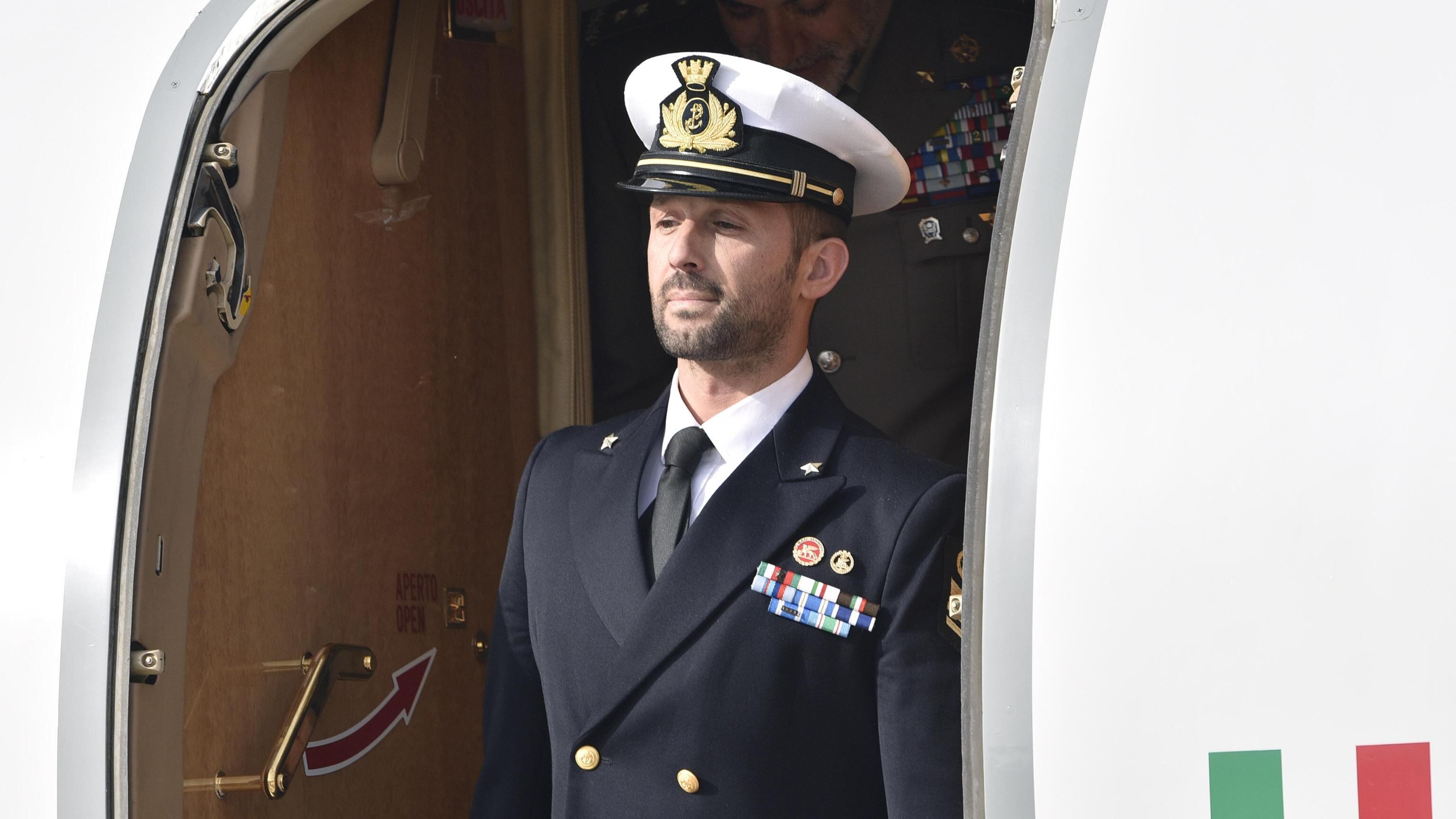 Marò, Salvatore Girone è tornato in Italia