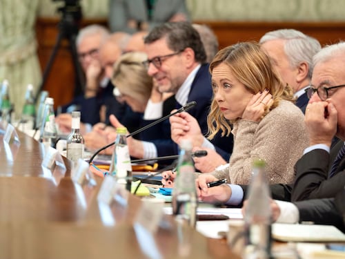 Concordato, c'è la proroga. Niente web tax agli editori