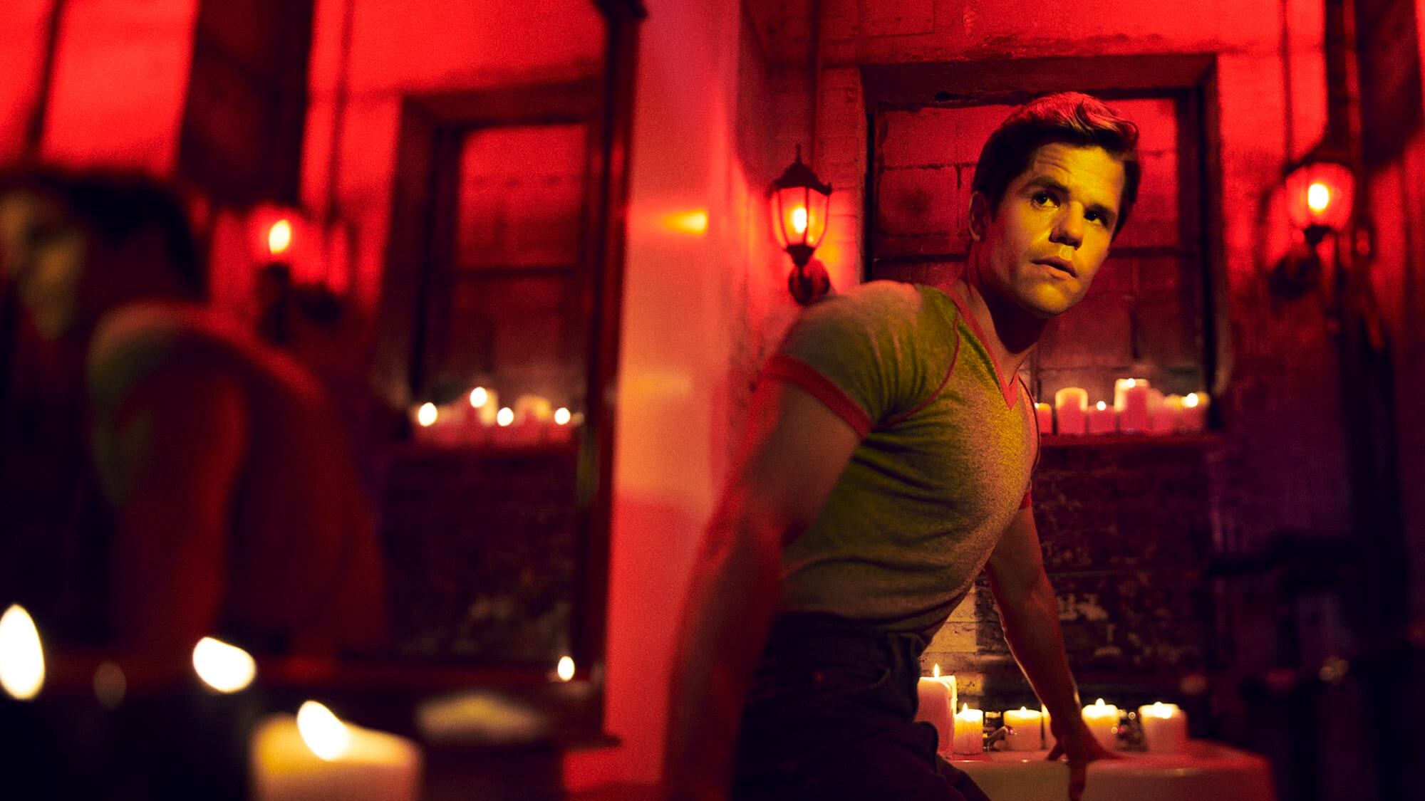 Follia e cospirazione al centro del "nuovo" American Horror Story